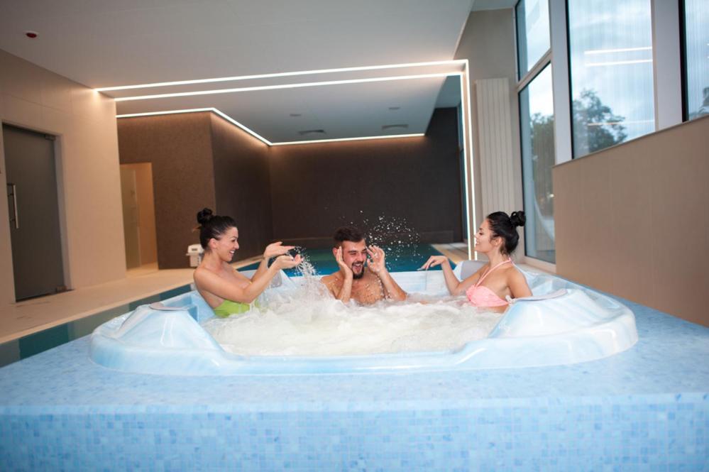 Baltic Palace Aparthotel Pobierowo Kültér fotó
