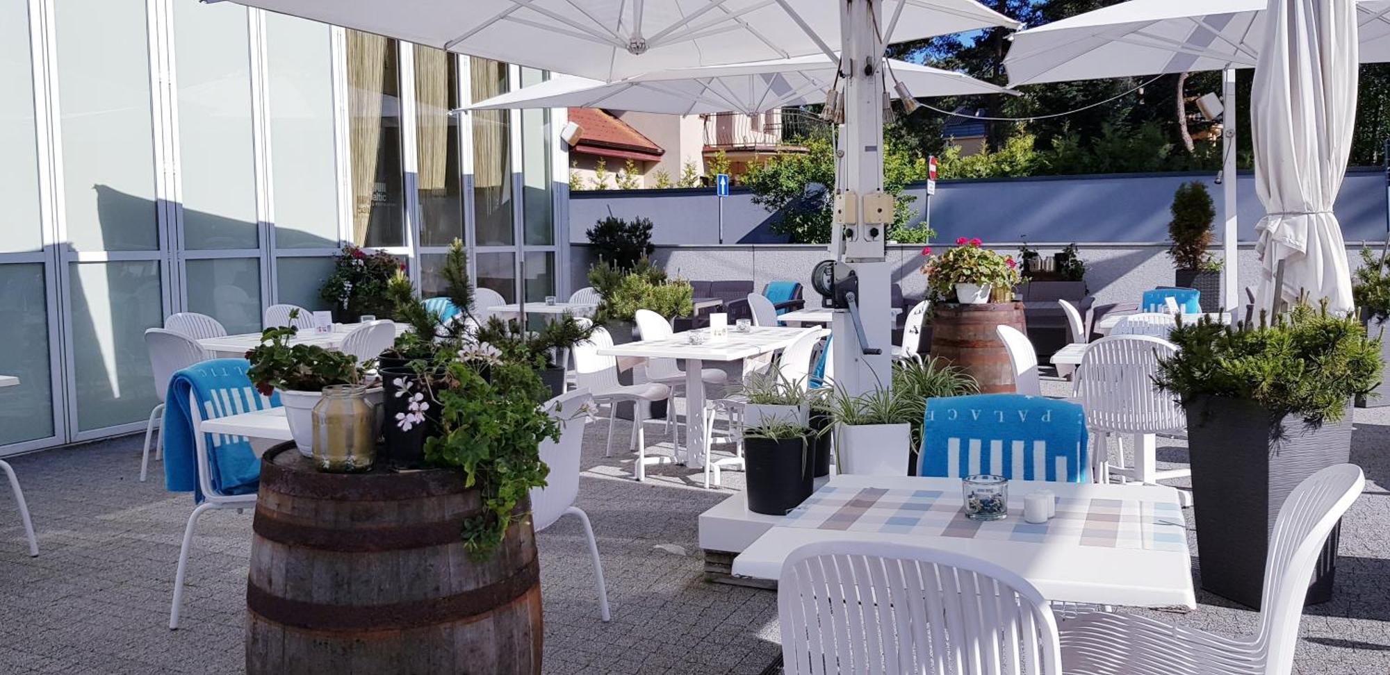 Baltic Palace Aparthotel Pobierowo Kültér fotó